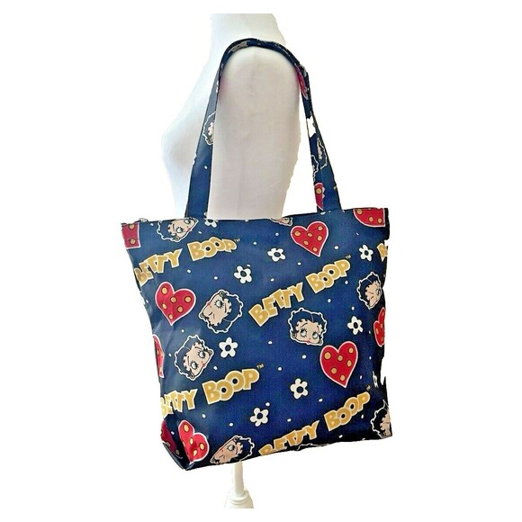 Betty Boop Hearts Kisses Novelty XL Black Red Waterproof Travel Weekend Zip Bag - Picture 2 of 16